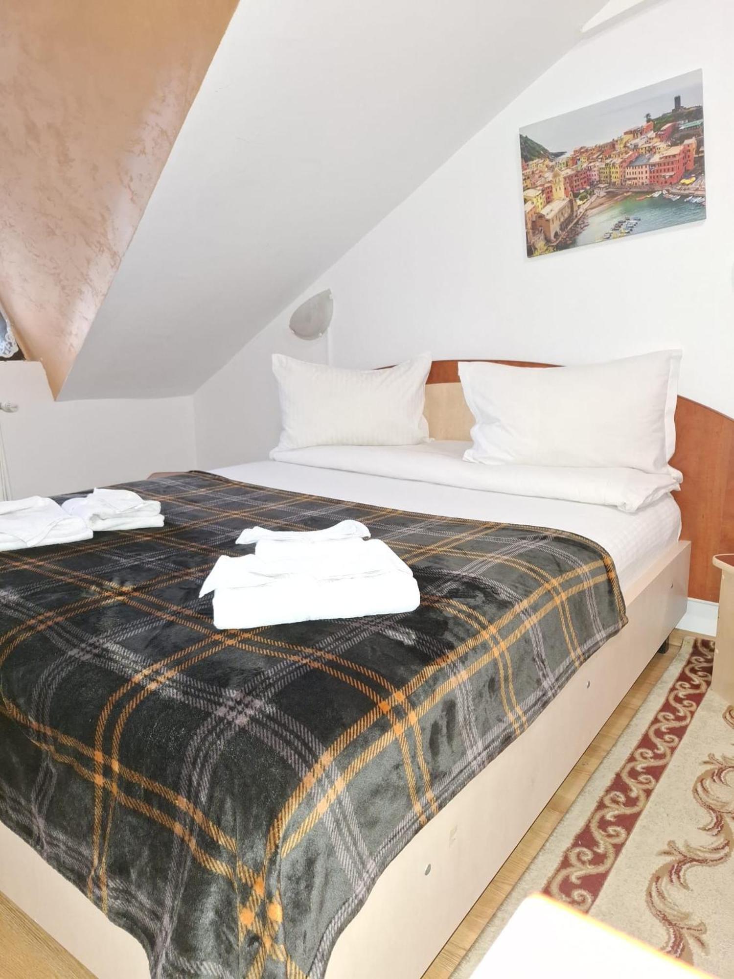 Casa Boiereasca Hotel Iasi Eksteriør billede