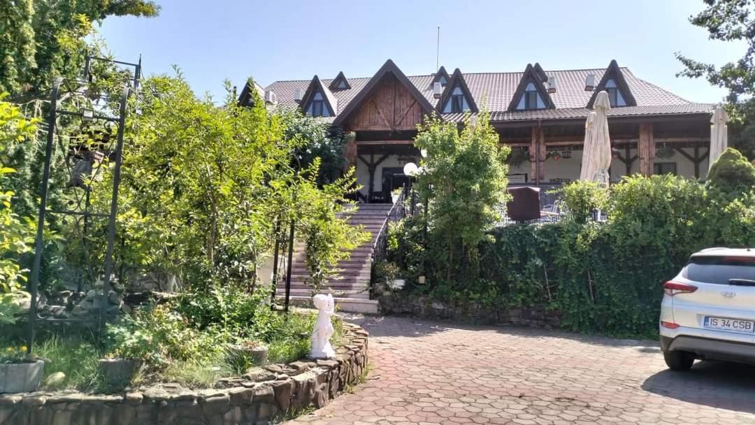 Casa Boiereasca Hotel Iasi Eksteriør billede